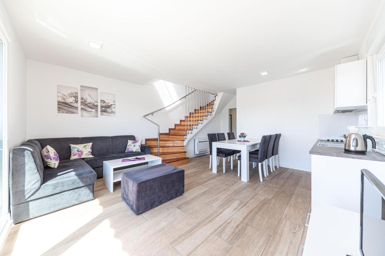 Panoramic View And Sea Apartment Trogir Exterior photo